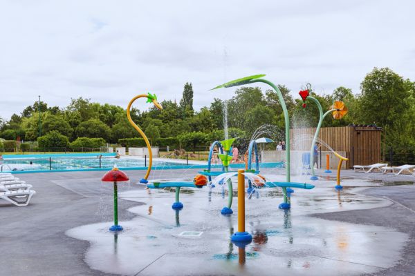 jeux exterieurs aqua bella ©lgambarelli